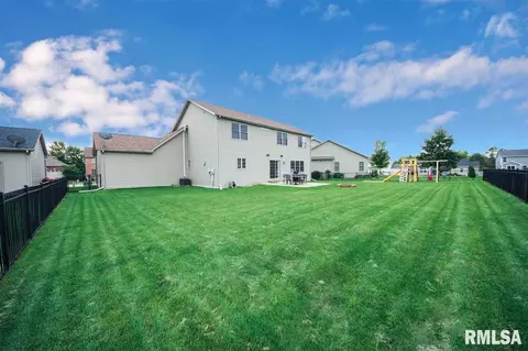 6517 W Hazel Nut Dr, Edwards, IL 61528 photo 2