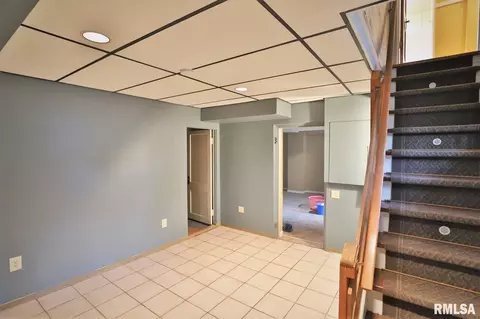 114 N Kickapoo Ter, Peoria, IL 61604 photo 26