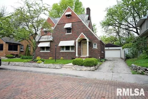 114 N Kickapoo Ter, Peoria, IL 61604 photo 38