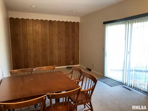 307 Meadow Dr, Macomb, IL 61455 photo 14