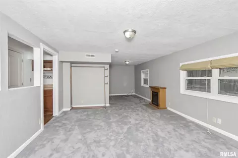109 Kickapoo Ct, Marquette Heights, IL 61554 photo 35