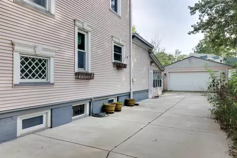 408 W 3rd St, Delavan, IL 61734 photo 32