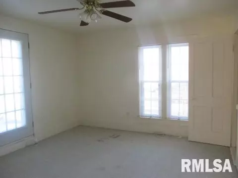 925 E Jefferson St, Macomb, IL 61455 photo 10