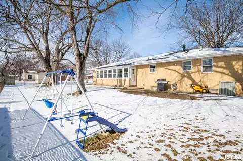 756 E Monroe St, Morton, IL 61550 photo 6