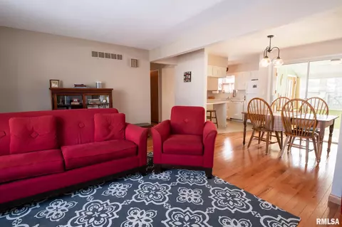 756 E Monroe St, Morton, IL 61550 photo 29