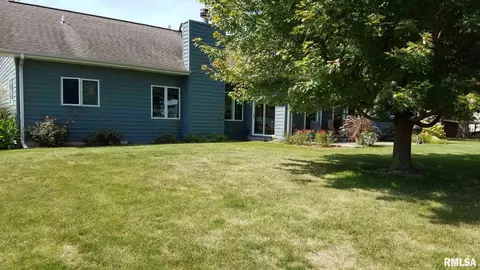 15926 N Centerville Rd, Edelstein, IL 61526 photo 3