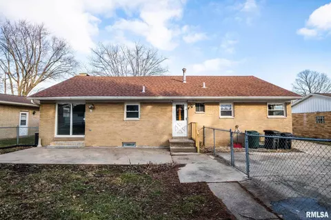 725 S Kickapoo Ln, Peoria, IL 61604 photo 48