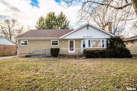 725 S Kickapoo Ln, Peoria, IL 61604 photo 1