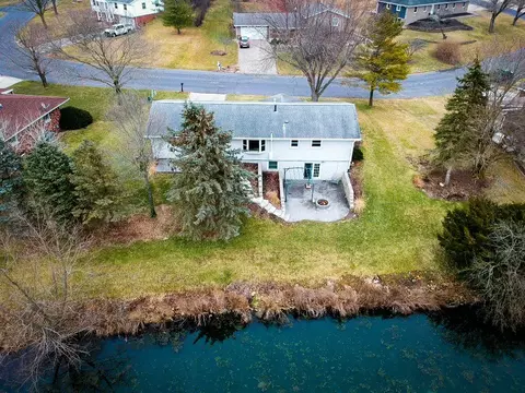 805 Curtis Ct, Eureka, IL 61530 photo 7