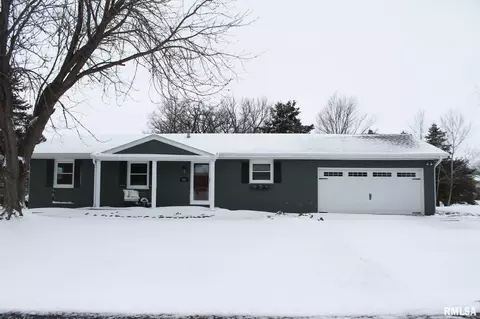 805 Curtis Ct, Eureka, IL 61530 photo 14
