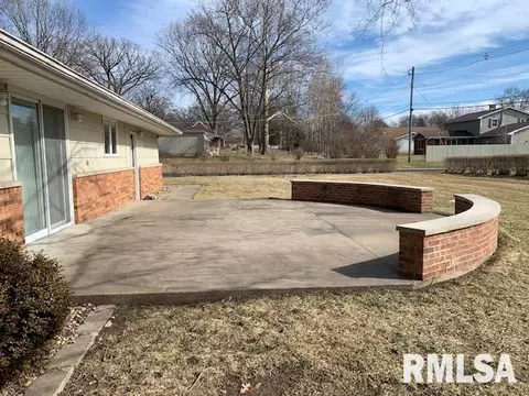 500 W Burton Ave, Eureka, IL 61530 photo 31