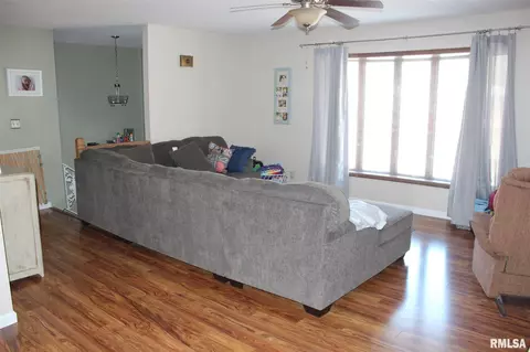 1509 Joyce Ln, Macomb, IL 61455 photo 7
