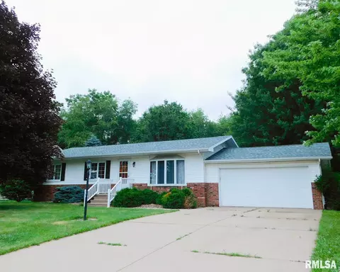 9521 W Guinivere Dr, Mapleton, IL 61547 photo 1