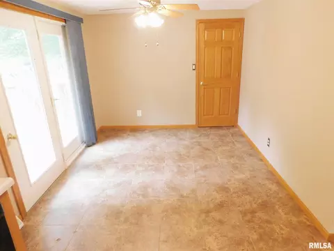 9521 W Guinivere Dr, Mapleton, IL 61547 photo 10