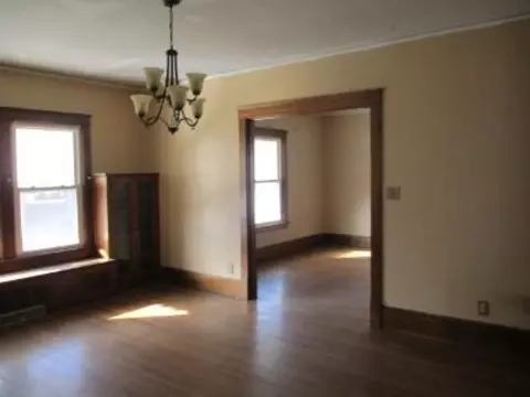 447 E Walnut St, Washburn, IL 61570 photo 4