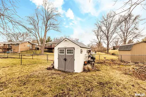 115 N Castle Dr, Dunlap, IL 61525 photo 44