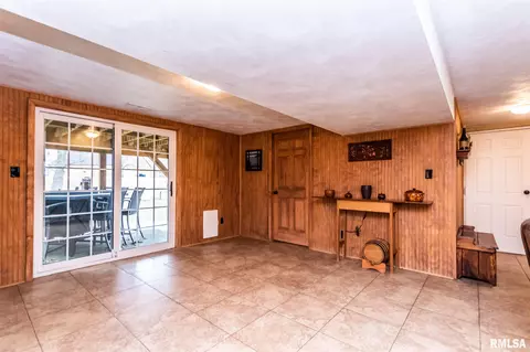 115 N Castle Dr, Dunlap, IL 61525 photo 38