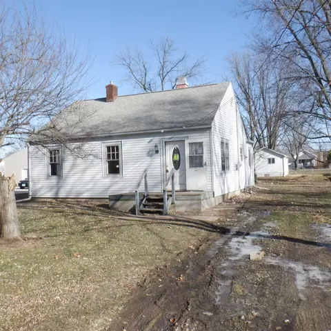 116 Berry St, Washington, IL 61571 photo 1