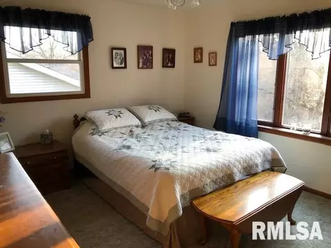 1161 Stacy Ln, Macomb, IL 61455 photo 15