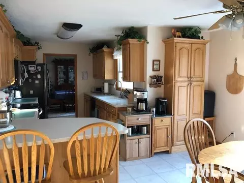 1161 Stacy Ln, Macomb, IL 61455 photo 11