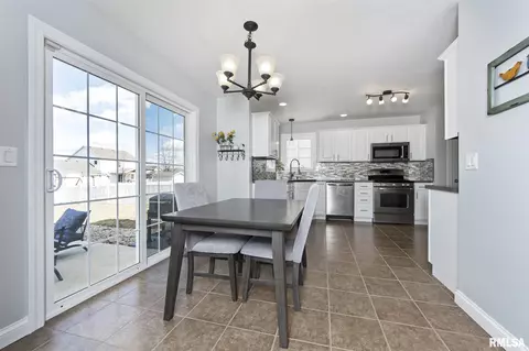 1503 Jadens Way, Washington, IL 61571 photo 17
