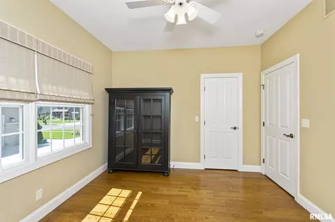 908 S Copperpoint Dr, Dunlap, IL 61525 photo 34