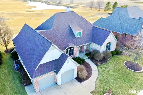 2408 W Augusta Dr, Dunlap, IL 61525 photo 2