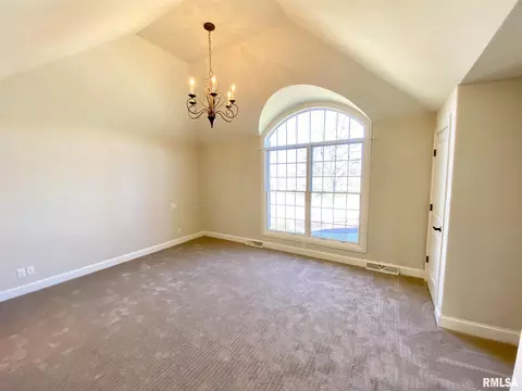 2408 W Augusta Dr, Dunlap, IL 61525 photo 25