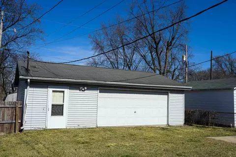 227 Herget St, Pekin, IL 61554 photo 27