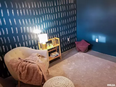 227 Herget St, Pekin, IL 61554 photo 23