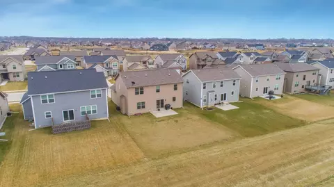 2829 W School St, Dunlap, IL 61525 photo 36