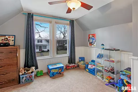605 Eureka St, Eureka, IL 61530 photo 25