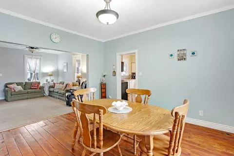 605 Eureka St, Eureka, IL 61530 photo 8