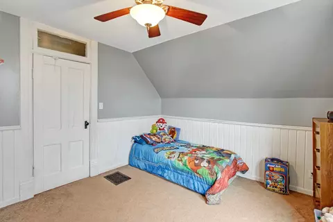 605 Eureka St, Eureka, IL 61530 photo 28