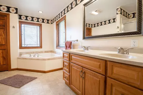 8304 W Fawn Ridge Ln, Mapleton, IL 61547 photo 7