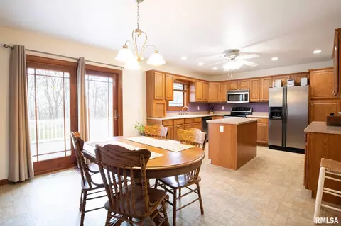 8304 W Fawn Ridge Ln, Mapleton, IL 61547 photo 4