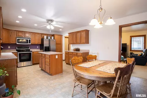 8304 W Fawn Ridge Ln, Mapleton, IL 61547 photo 5