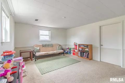 929 E Madison St, Morton, IL 61550 photo 32