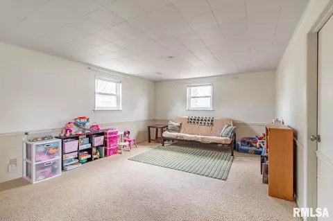 929 E Madison St, Morton, IL 61550 photo 31