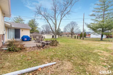929 E Madison St, Morton, IL 61550 photo 36