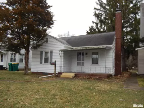 615 W Calhoun St, Macomb, IL 61455 photo 2