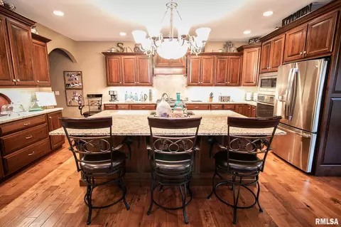 25 Holborn Ct, Washington, IL 61571 photo 6