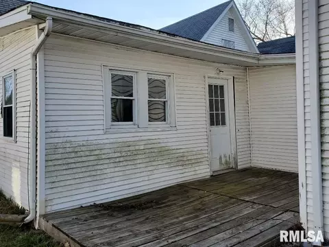 827 E Maple St, Canton, IL 61520 photo 27