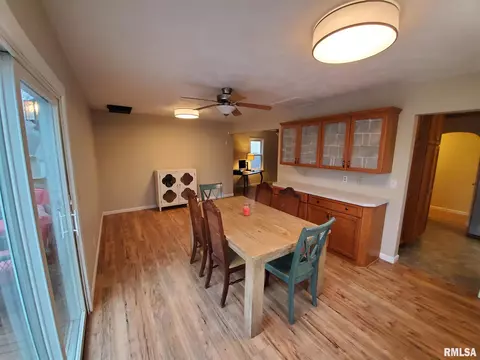 405 E Adams St, Washington, IL 61571 photo 13