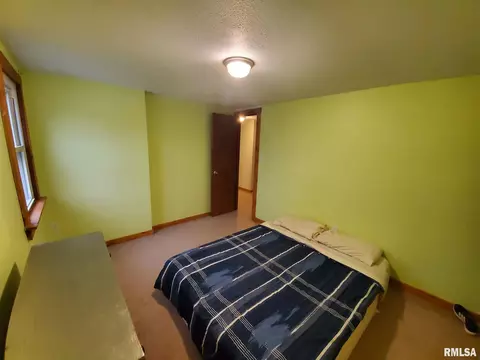 405 E Adams St, Washington, IL 61571 photo 27
