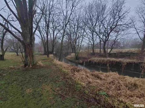 405 E Adams St, Washington, IL 61571 photo 38