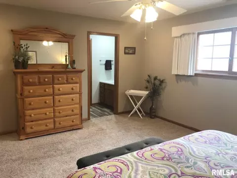 1222 Redbud Dr, Macomb, IL 61455 photo 31