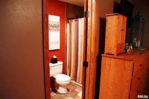 2202 Mitchell Dr, Eureka, IL 61530 photo 20
