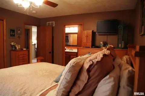 2202 Mitchell Dr, Eureka, IL 61530 photo 25
