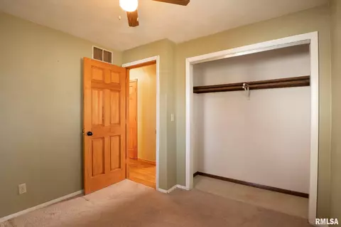 508 E 4th St, Glasford, IL 61533 photo 27